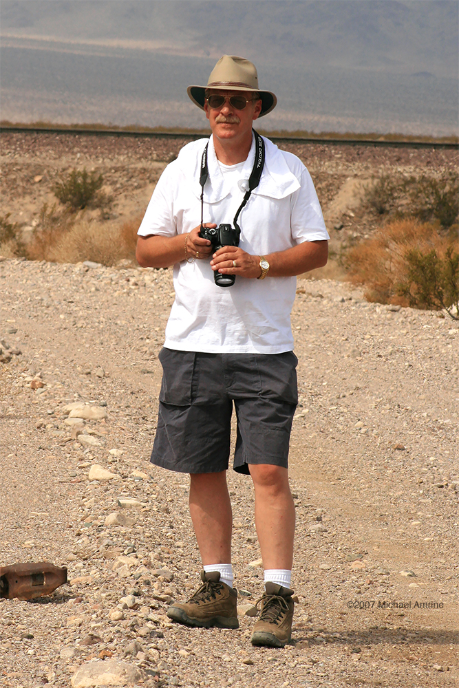 Author Lowell Amrine